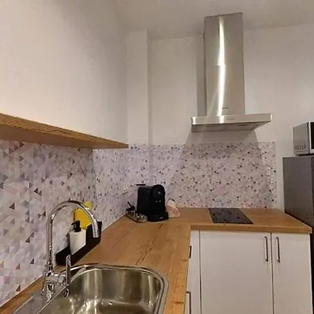 Yellow In Apartamento *